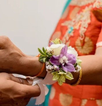 Cousage & Buttonhole
