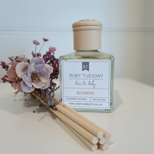"Blooming" Diffuser - Locally made